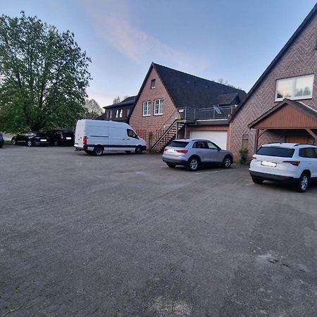 Hotel Tini Bad Fallingbostel Esterno foto