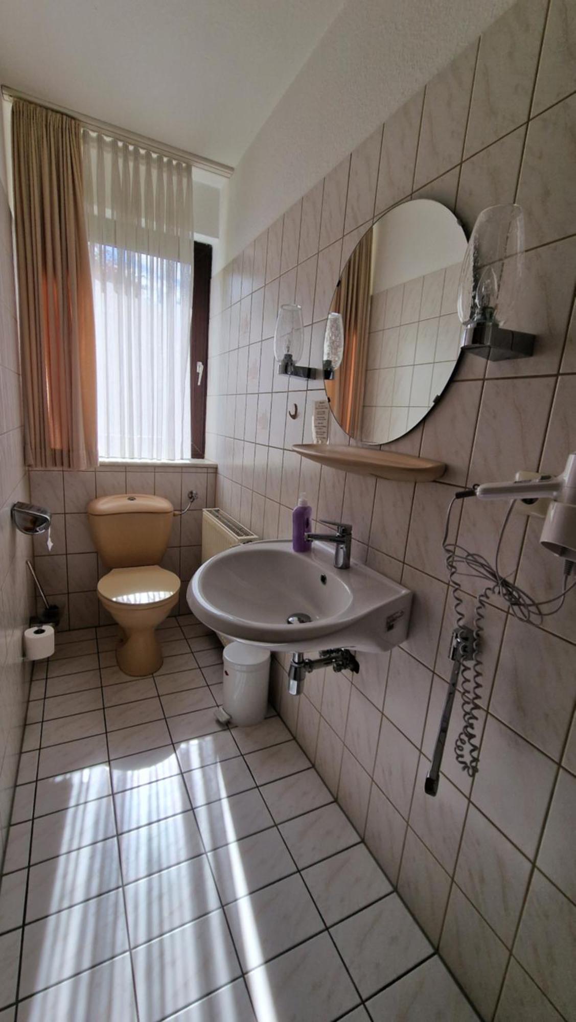 Hotel Tini Bad Fallingbostel Esterno foto